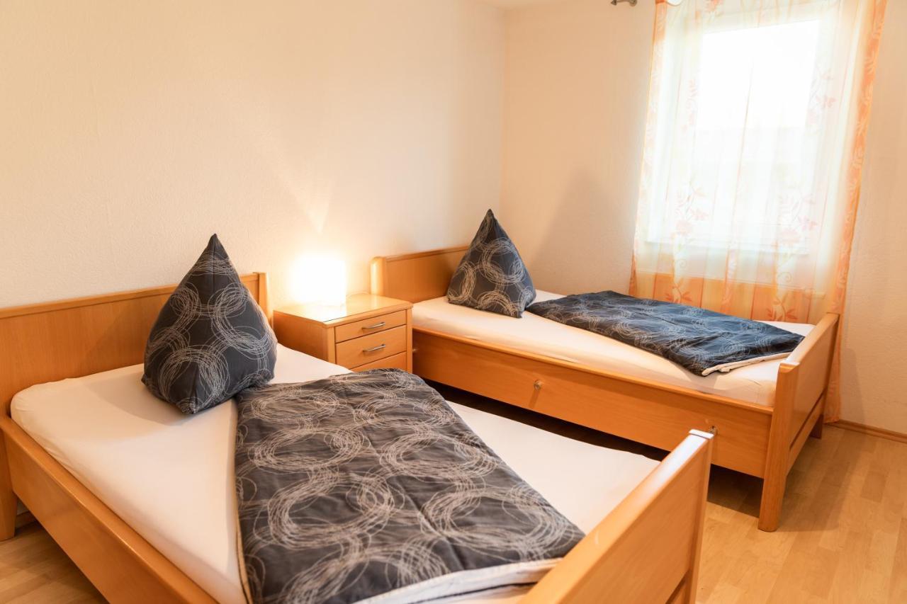 Ferienwohnung Andreas Tettnang Bagian luar foto